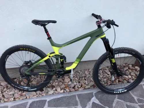 ElementStore | GIANT REIGN 27,5 CARBON, VEL. L